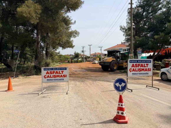 DUACI’DA ALT YAPI ÇALIŞMALARI TAMAMLANAN 34 SOKAĞA SICAK ASFALT
