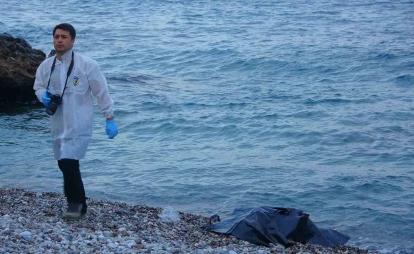 ANTALYA’DA BOĞULARAK HAYATINI KAYBEDEN GENCİN KİMLİĞİ PARMAK İZİNDEN BELİRLENDİ