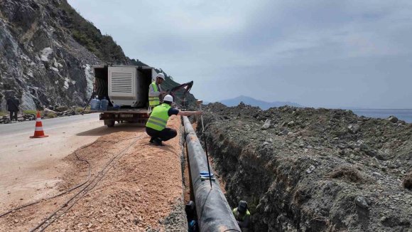 HATSU, AKÇAY İSALE HATTINI YENİLEYEREK SU KAYIPLARINI AZALTIYOR
