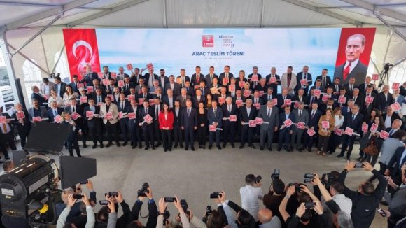 BAŞKAN SEÇER: "BELEDİYELERİMİZİN İŞİNİ KOLAYLAŞTIRMAK İÇİN GAYRET SARF EDİYORUZ"