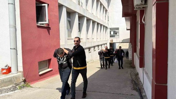 ESKİ POLİSİN KATİL ZANLISI YAKALANDI