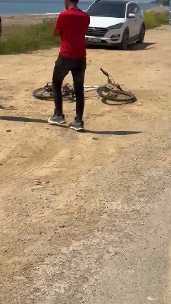 ALANYA’DA OTOMOBİL İLE BİSİKLET ÇARPIŞTI: 1 ÖLÜ