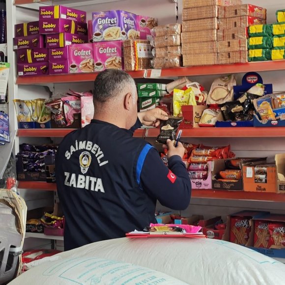 SAİMBEYLİ’DE ZABITA VE POLİS EKİPLERİNDEN ORTAK DENETİM