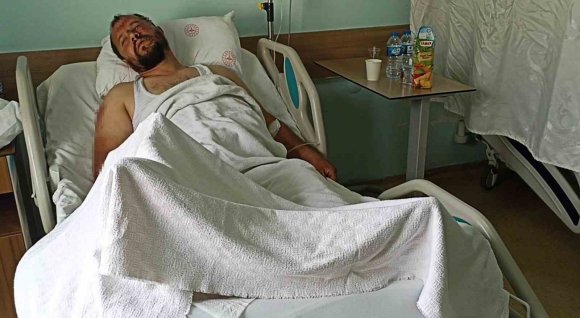 KEKİK TOPLARKEN UÇURUMDAN DÜŞEN ADAM CANINDAN OLUYORDU