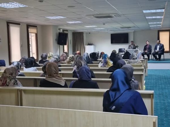 KIRIKHAN’DA EĞİTİM VE İSTİŞARE VEFA BULUŞMASI GERÇEKLEŞTİRİLDİ