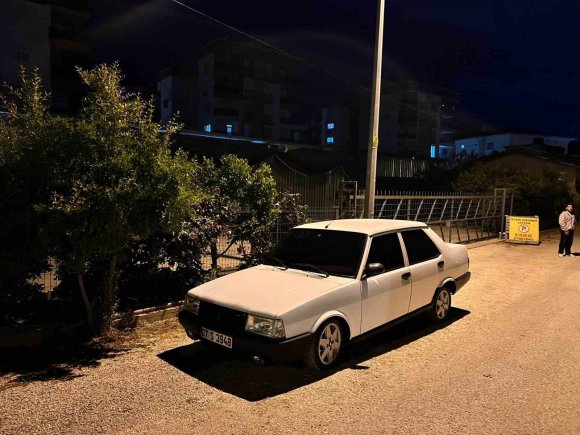 OTO HIRSIZI ONLARCA GÜVENLİK KAMERASI İZLENEREK YAKALANDI