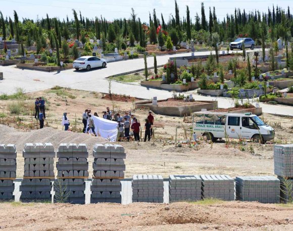 AMERİKA’DA ÖLDÜRÜLEN YAĞMUR’UN BABASI: "KIZIM RÜYALARIMA GİRİYOR"