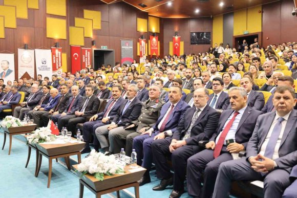 HATAY’DA "AFETTE HATAY MODELİ" PANELİ BAŞLADI