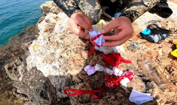 ANTALYA’DA DENİZİN DİBİ DİLEKLERLE DOLDU: EV, ARABA VE SAĞLIK İSTEKLERİ