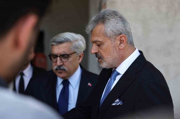 BAŞKAN ÖNTÜRK, REYHANLI’DAKİ OTOGAR PROJESİNİ İNCELEDİ