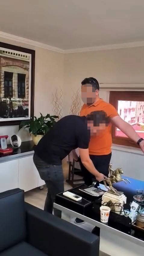 BAKLAVA KUTUSUNDA MAKAMINDA 110 BİN EURO İLE YAKALANAN TÜTER: "VİDEO VE FOTO KARESİNDEN DOLAYI TUTUKLUYUM. RÜŞVET OLSA BİLE YATTIĞIM SÜREYLE CEZAMI ÇEKTİM"