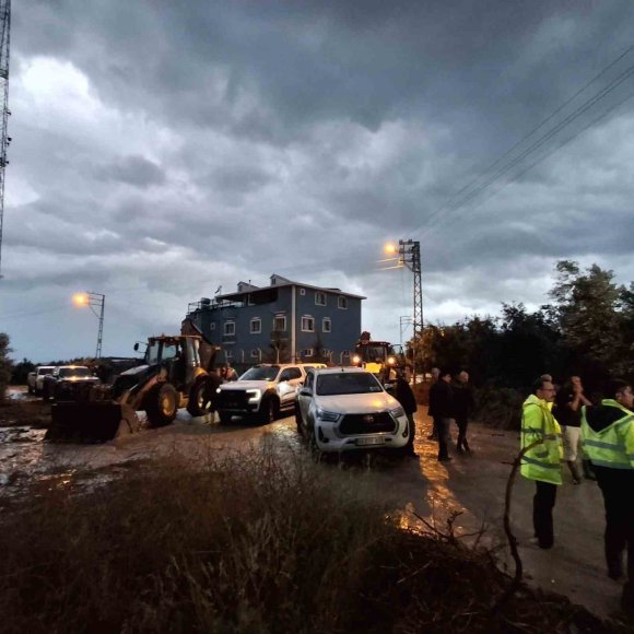 HBB’DEN YOĞUN YAĞIŞA KARŞI SAHADA ANINDA MÜDAHALE