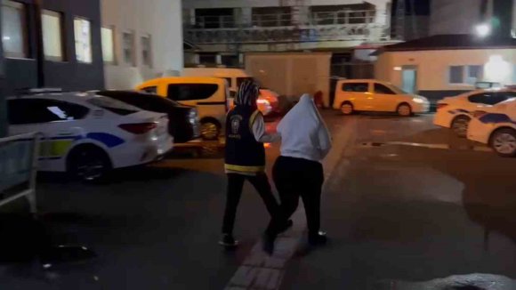İSKENDERUN’DA FUHUŞ OPERASYONU; 3 GÖZALTI