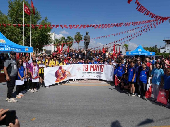 TARSUS’TA 19 MAYIS COŞKUSU, GENÇ SPORCULAR ÖDÜLLENDİRİLDİ