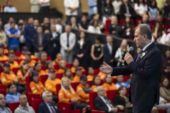 BAŞKAN SEÇER: "MERSİN’İ SAHİPLENEN BİR BELEDİYECİLİK ANLAYIŞIMIZ VAR"
