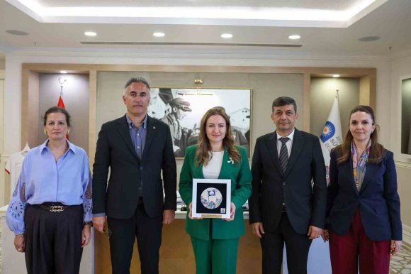 ANTALYA BÜYÜKŞEHİR BELEDİYESİ 32’NCİ ÇEVRE ÖDÜLÜNÜ KAZANDI