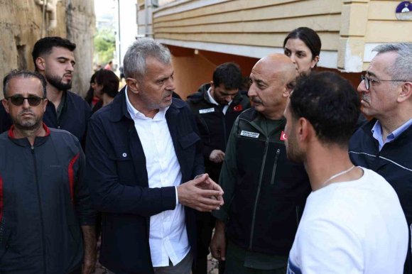 BAŞKAN ÖNTÜRK, YAĞIŞTAN ETKİLENEN BÖLGELERDE İNCELEMELERDE BULUNDU