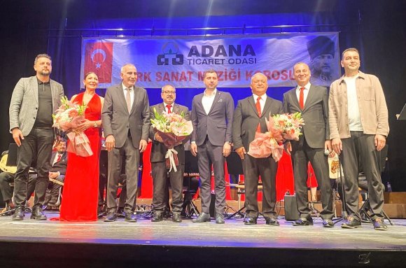 ATO TÜRK SANAT MÜZİĞİ KOROSU SANATSEVERLERLE BULUŞTU