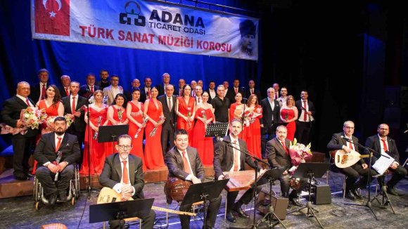 ATO TÜRK SANAT MÜZİĞİ KOROSU SANATSEVERLERLE BULUŞTU