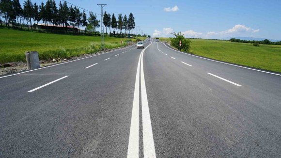 KAHRAMANMARAŞ’TA ELMALAR-ÇOKYAŞAR GRUP YOLU VATANDAŞLARIN HİZMETİNDE