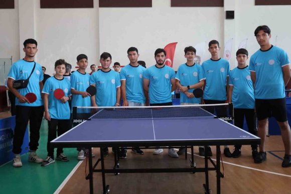 HATAY’DA 600 ÖĞRENCİ İMAM HATİP SPOR OYUNLARINDA TER DÖKTÜ