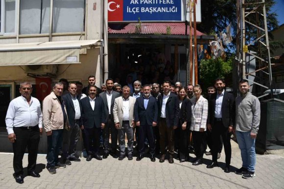 AK PARTİ ADANA TEŞKİLATI BAYRAM BOYUNCA SAHADAYDI