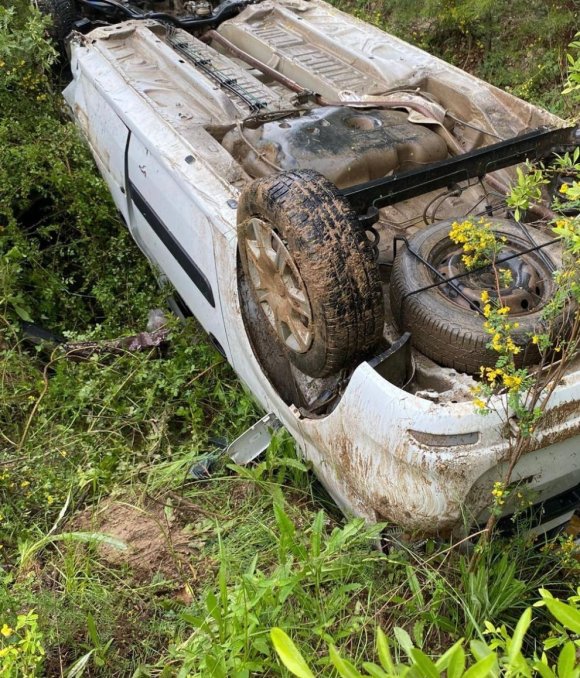 BURDUR’DA OTOMOBİL TAKLA ATTI: 1 ÖLÜ, 2 YARALI