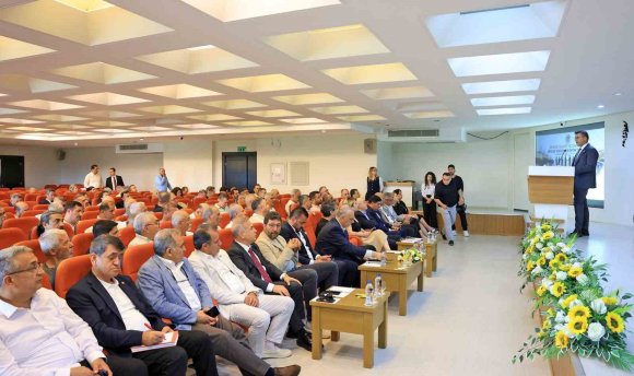 MTSO BAŞKANI ÇAKIR: "MERSİN EKONOMİSİNİN DÖNÜŞÜM GÜCÜ MESLEK KOMİTELERİMİZDİR"