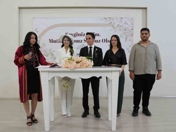 06.06.2026’YI SEÇTİLER, MUTLULUĞA ’EVET’ DEDİLER