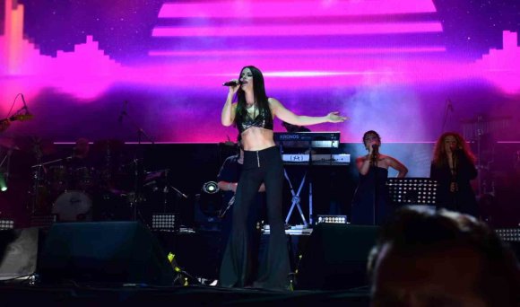 MUT FESTİVALİNDE CEZA VE SİMGE RÜZGARI ESTİ
