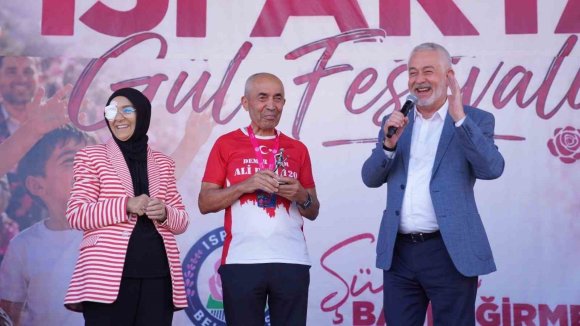 ULUSLARARASI GÜL FESTİVALİ’NDE SPOR COŞKUSU ZİRVEYE ULAŞTI