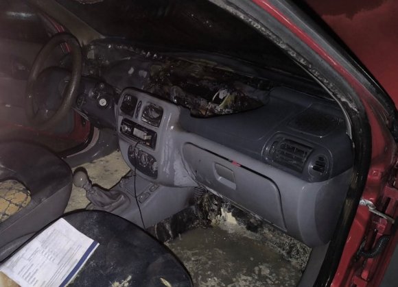 KIRIKHAN’DA OTOMOBİL YANGINI