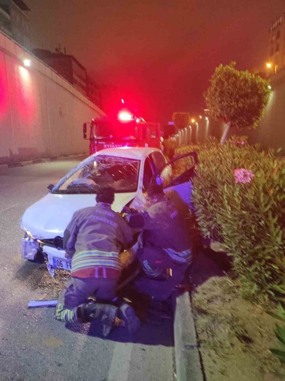 İSKENDERUN’DA TRAFİK KAZASI: 1 YARALI
