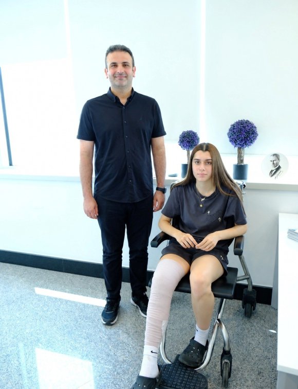 İNGİLTERE’DEN GELEN GENÇ SPORCUYA MERSİN’DE BAŞARILI OPERASYON