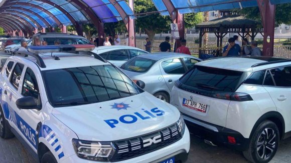 MERSİN’DE ŞÜPHELİ ÖLÜM: PARKTA CANSIZ BEDENİ BULUNDU