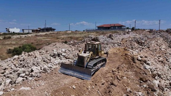 AKSU’DA YENİ İMAR YOLU ÇALIŞMALARI DEVAM EDİYOR