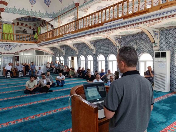 ANAMUR’DA DİN GÖREVLİLERİNE YAZ KUR’AN KURSLARI SEMİNERİ