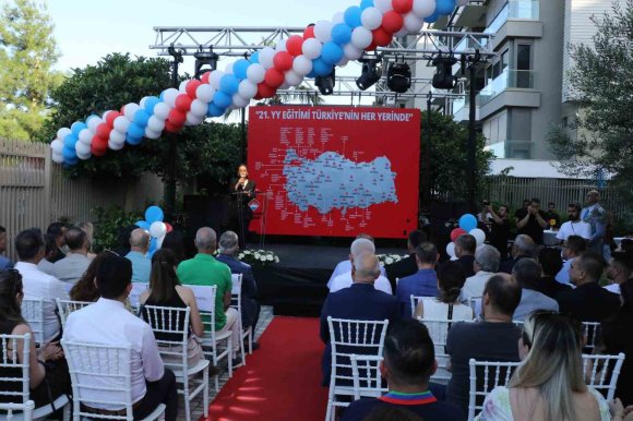 BAHÇEŞEHİR KOLEJİ’NİN UNCALI ANAOKULU ANTALYA’DA AÇILDI