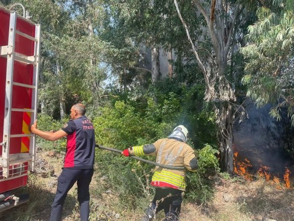 HASSA’DA BAHÇE YANGINI