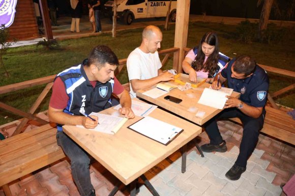 AKSU’DA ZABITA EKİPLERİNDEN DİLENCİ DENETİMİ
