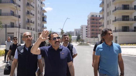 DEPREMİN ARDINDAN YENİDEN İNŞA EDİLEN ANTAKYA’NIN KALBİNDE TİCARET YENİDEN BAŞLADI