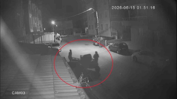 MOTOSİKLETİ İTTİREREK ÇALAN HIRSIZIN 54 SUÇ KAYDI OLDUĞU ORTAYA ÇIKTI