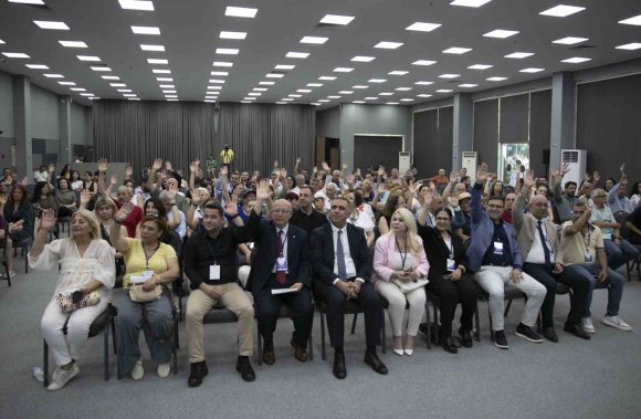 MERSİN KENT KONSEYİNİN YENİ BAŞKANI DEMET ŞAMAN TARLAKAZAN OLDU