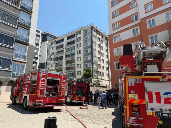 KAHRAMANMARAŞ’TAKİ YANGINDA 3 ENGELLİ KARDEŞ HAYATINI KAYBETTİ