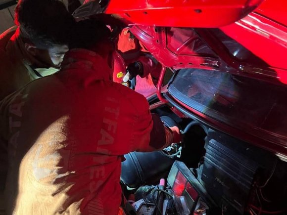 ANTAKYA’DA OTOMOBİL YANGINI