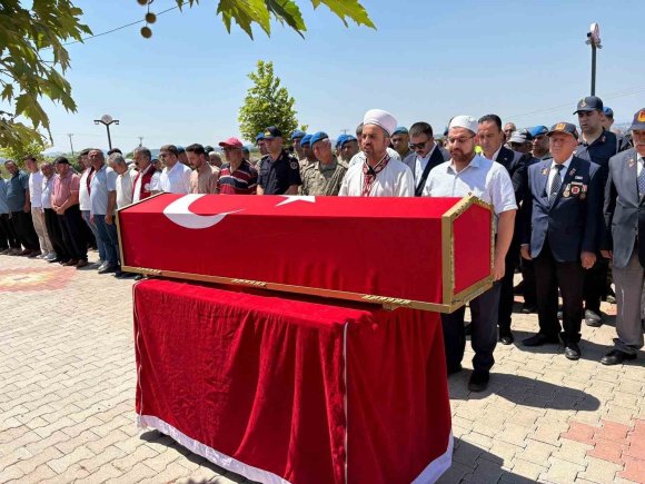 OSMANİYE’DE KIBRIS GAZİSİ DURDU MEHMET KÖKEN SON YOLCULUĞUNA UĞURLANDI