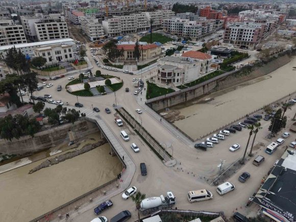 ANTAKYA’DA ATA KÖPRÜSÜ 1 TEMMUZ’DA YIKILIYOR