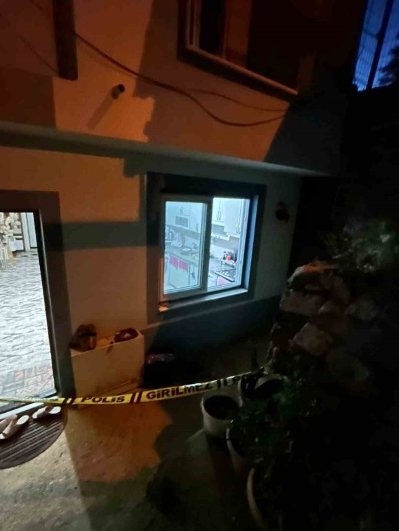 RÜYASINDA ANNESİNİ GÖRDÜ, RÜYA SANDIĞI OLAYDA ANNESİNİ GERÇEKTEN ÖLDÜRDÜ