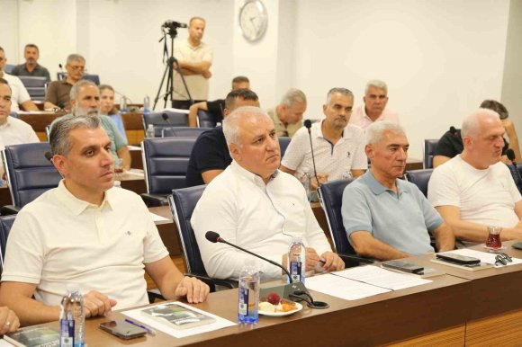 ALTSO BAŞKANI ERDEM: "ARTIK KONUM OLARAK DAHA UYGUN MODERN BİR VERGİ DAİRESİNE İHTİYACIMIZ VAR"