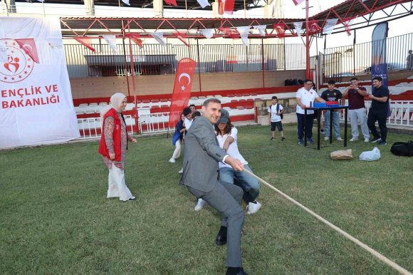 KAHRAMANMARAŞ’TA YAZ SPOR OKULLARI 29 BRANŞTA KAPILARINI AÇTI